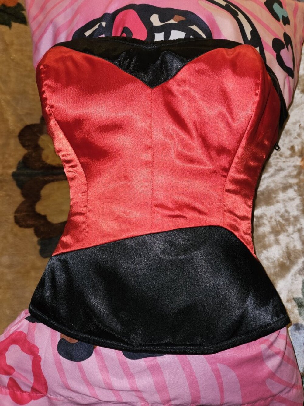 NWT M/26" PRINCESS TIGHT LACING STAR TREK UNIFORM CORSET TOP RED/BLACK